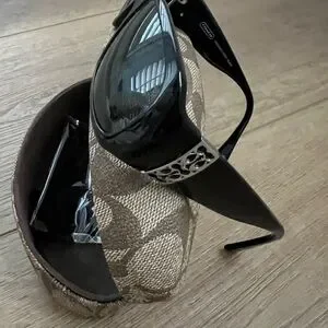 Gucci | Accessories | Gucci Black Sunglasses With Protective  display picture 2
